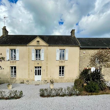 Les Chambres D'Omaha Beach Etablissement Avec Deux Chambres D'Hotes, Petit-Dejeuner Compris Fait-Maison Et Produits Locaux Vierville-sur-Mer Zewnętrze zdjęcie
