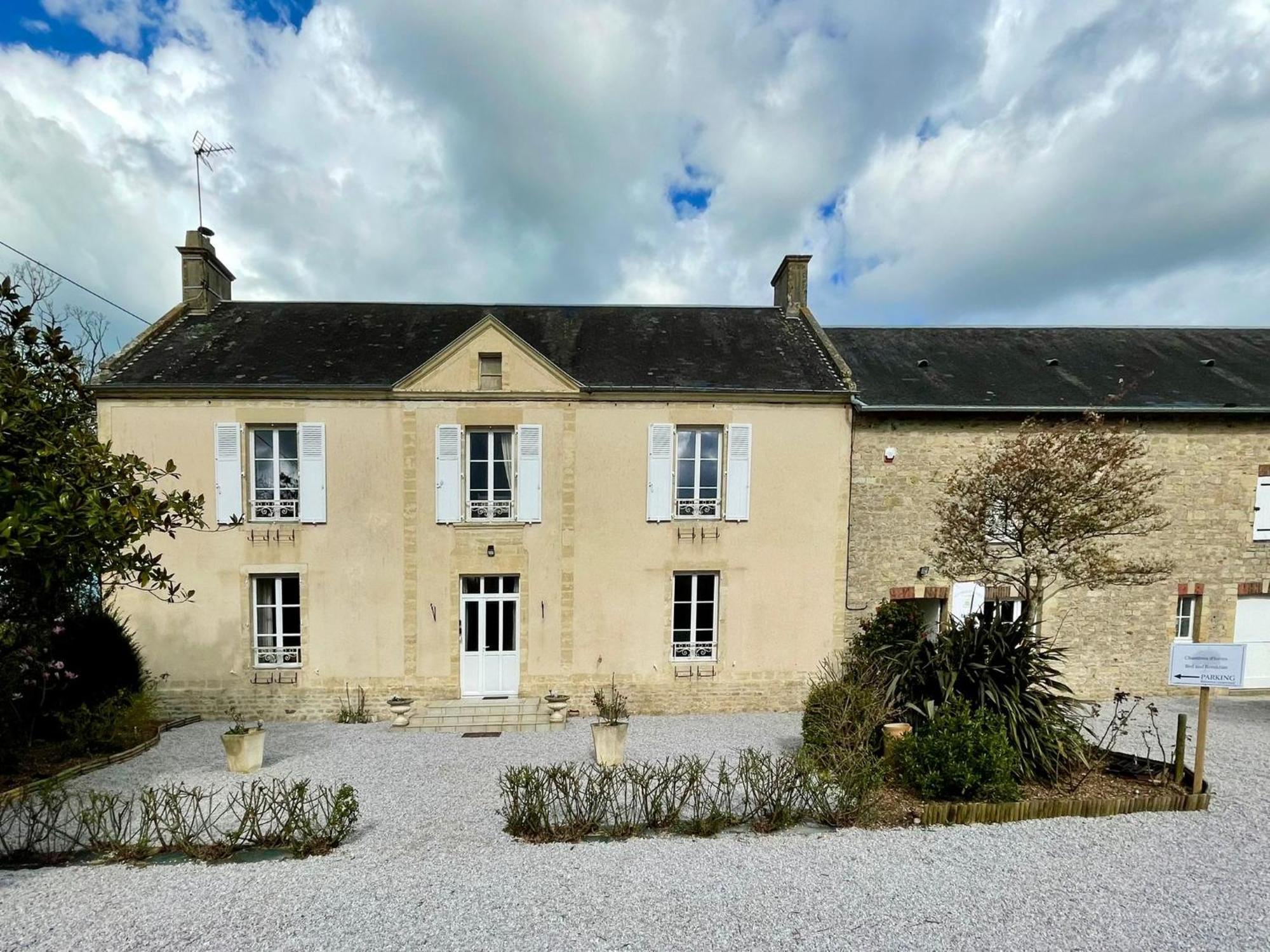 Les Chambres D'Omaha Beach Etablissement Avec Deux Chambres D'Hotes, Petit-Dejeuner Compris Fait-Maison Et Produits Locaux Vierville-sur-Mer Zewnętrze zdjęcie